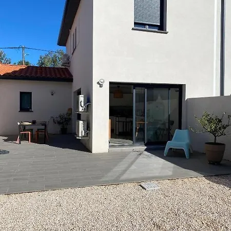 La Contemporaine 2 A Ste Marie *